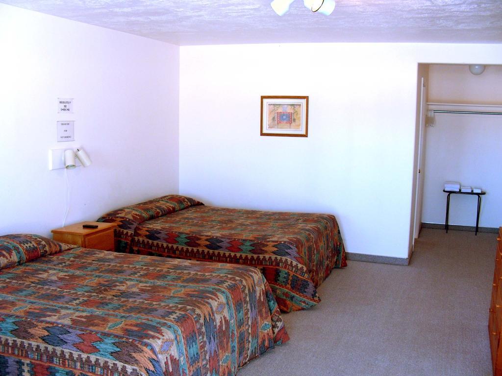 Bunkhouse Motel Circleville Pokój zdjęcie